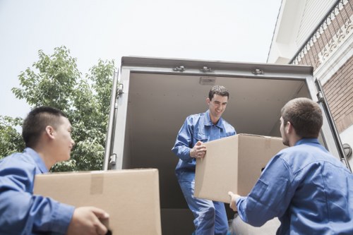 Packing and loading service for a flat move in Hampstead